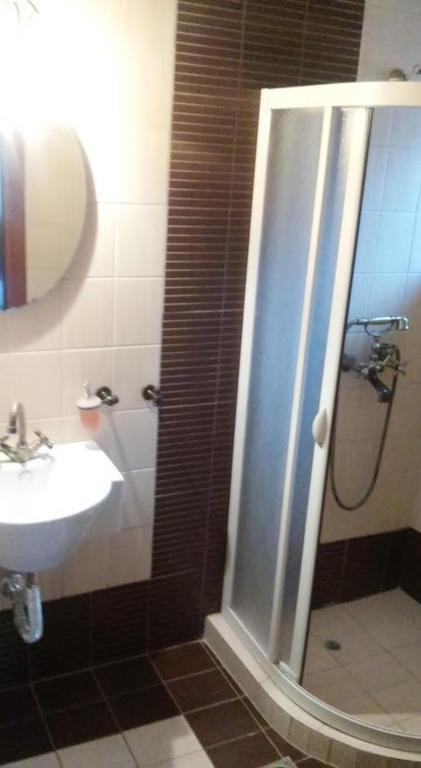 Ippoliti Hotell Palaioi Poroi Rum bild