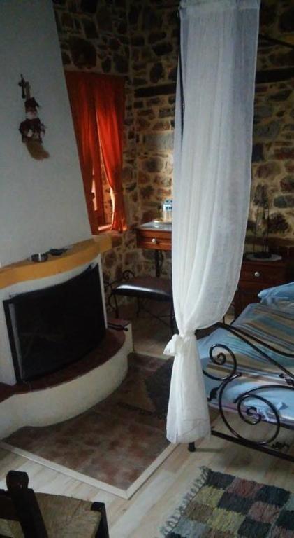 Ippoliti Hotell Palaioi Poroi Rum bild