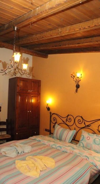 Ippoliti Hotell Palaioi Poroi Rum bild