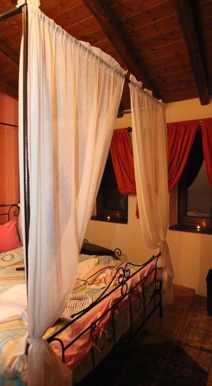 Ippoliti Hotell Palaioi Poroi Rum bild