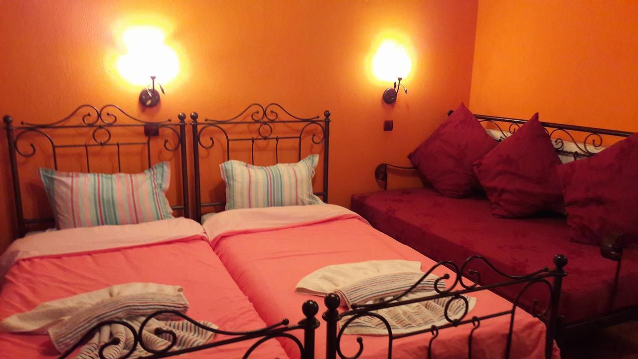 Ippoliti Hotell Palaioi Poroi Exteriör bild